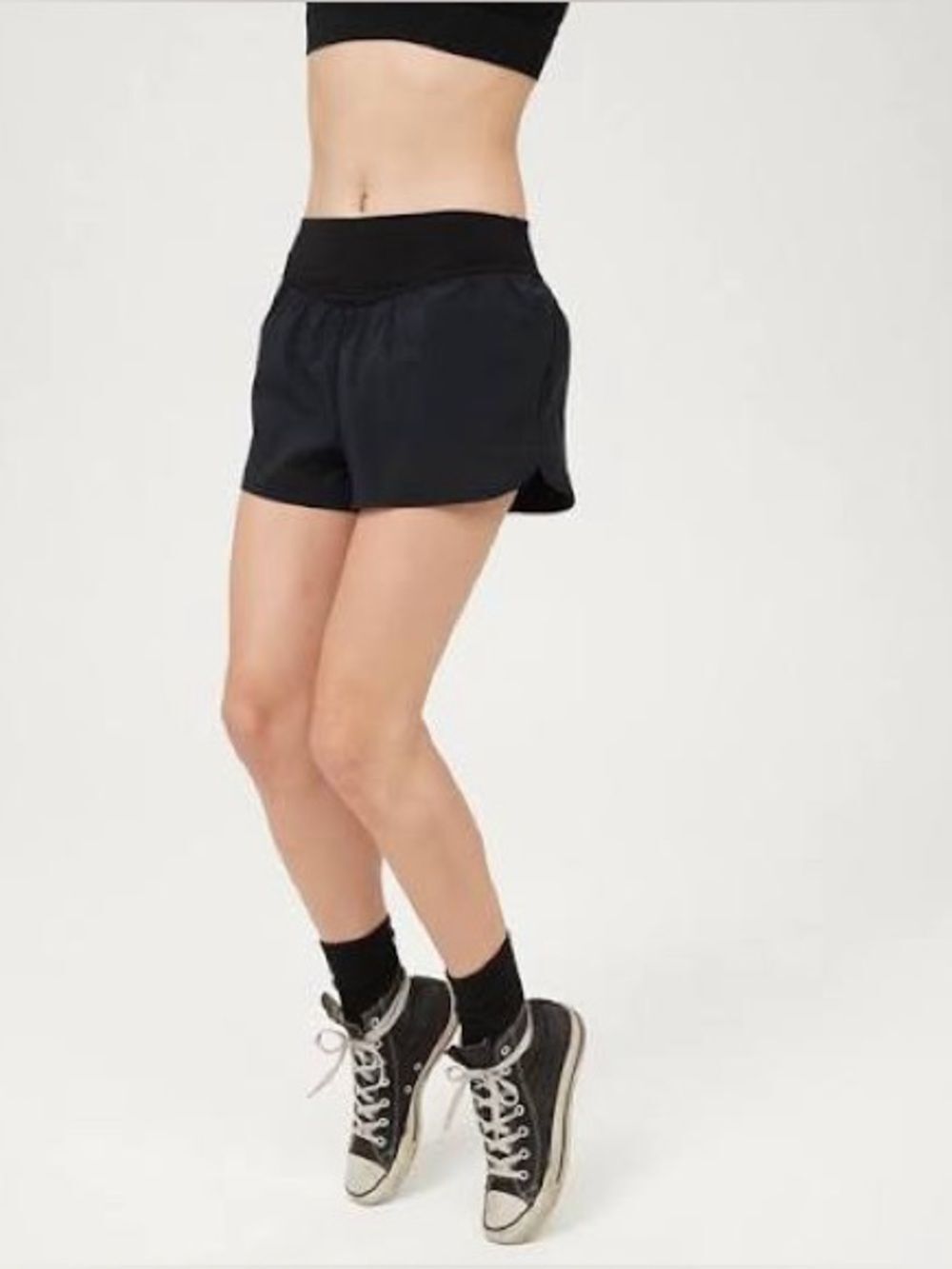 Aerie Black Women's Athletic Shorts with Wide Waistband Size M